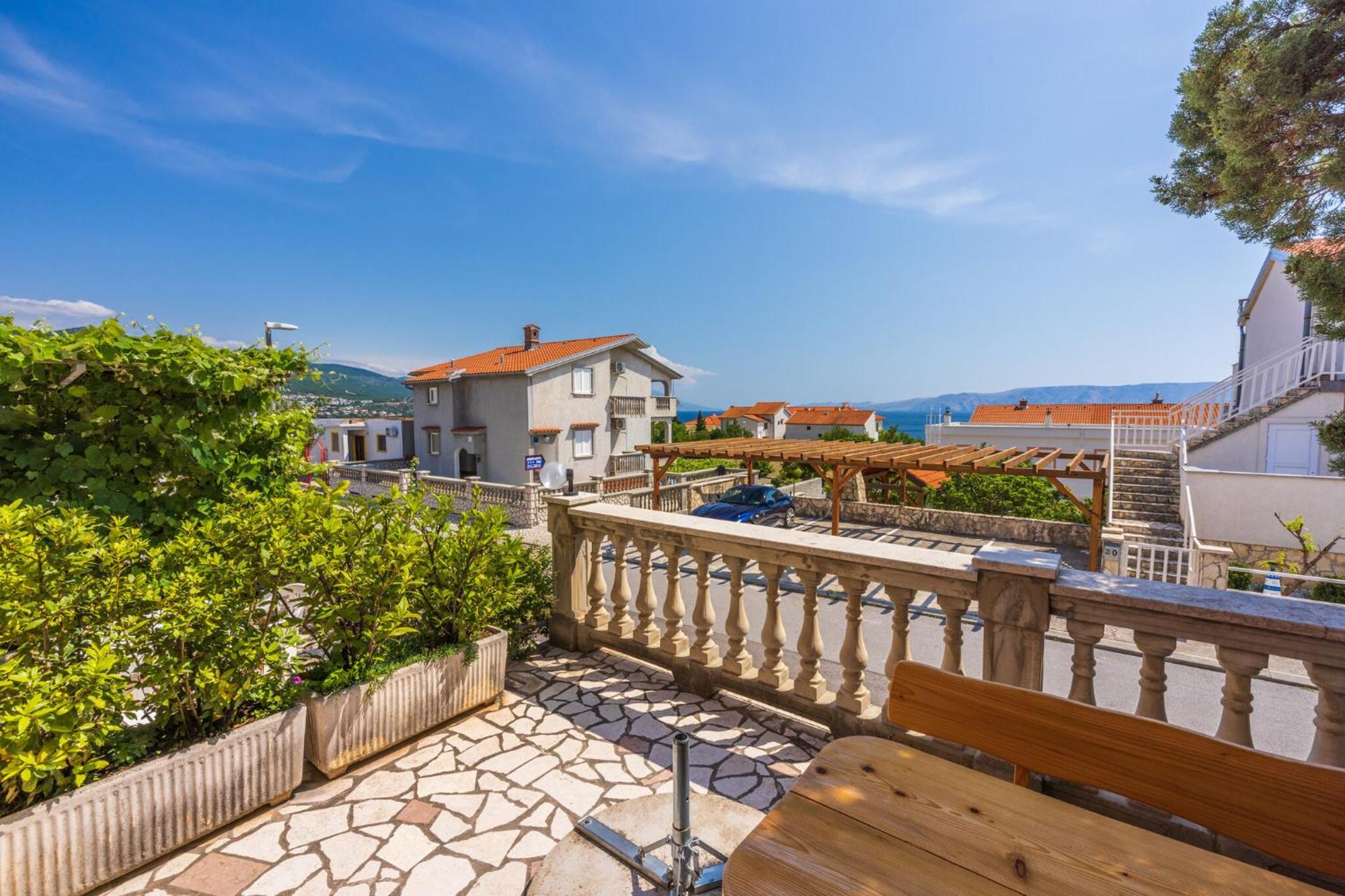 Agava Appartement Novi Vinodolski Buitenkant foto